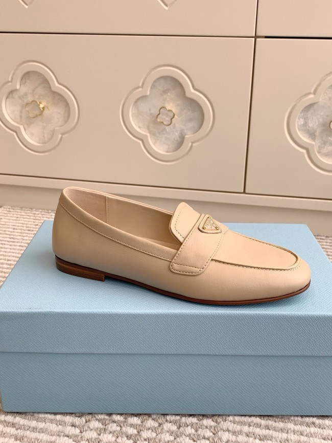 Prada leather loafers 87199-1