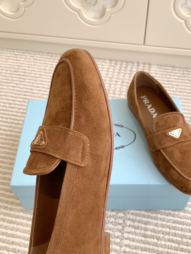 Prada leather loafers 87199-3