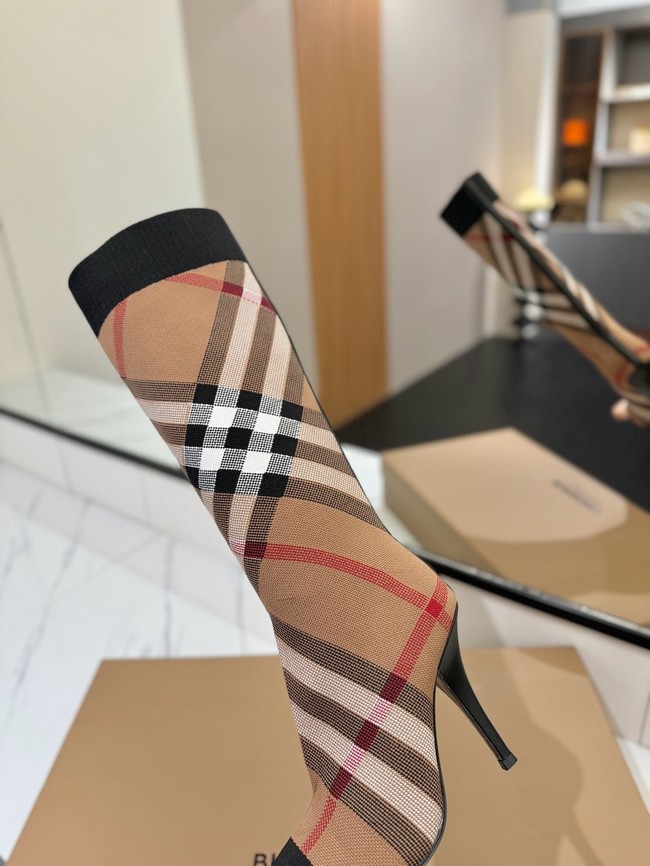 BurBerry High Boot 87215-3