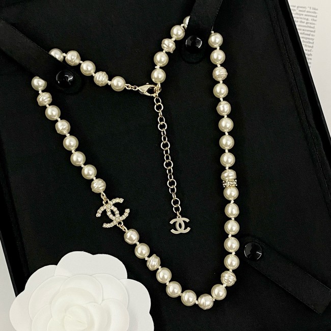 Chanel necklace CE81820