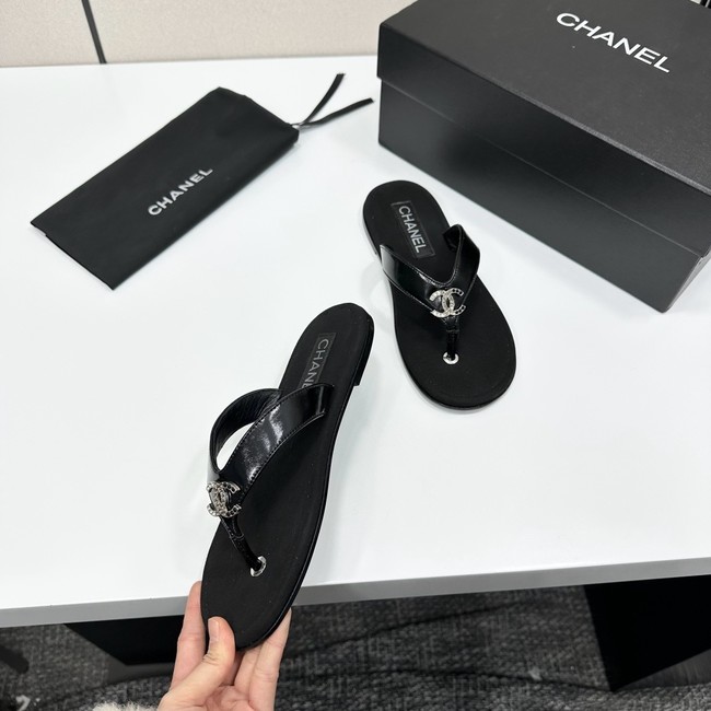 Chanel Thongs 21032-4