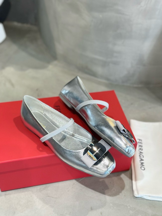 Ferragamo Flat shoes 21039-1