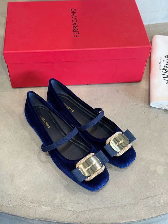 Ferragamo Flat shoes 21039-4