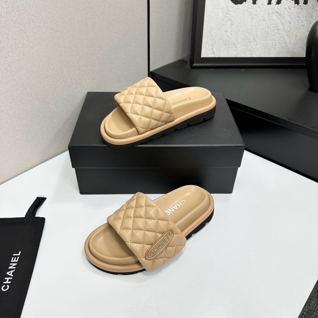 Chanel slipper 21061-1