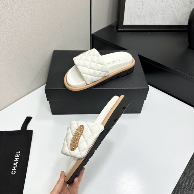 Chanel slipper 21061-4