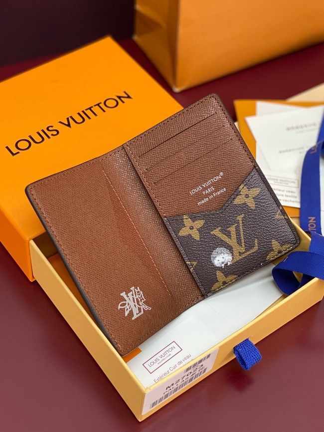 Louis Vuitton Passport Cover M27052 Monogram