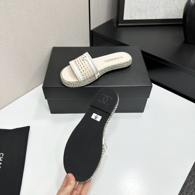 Chanel Slippers 55724-3