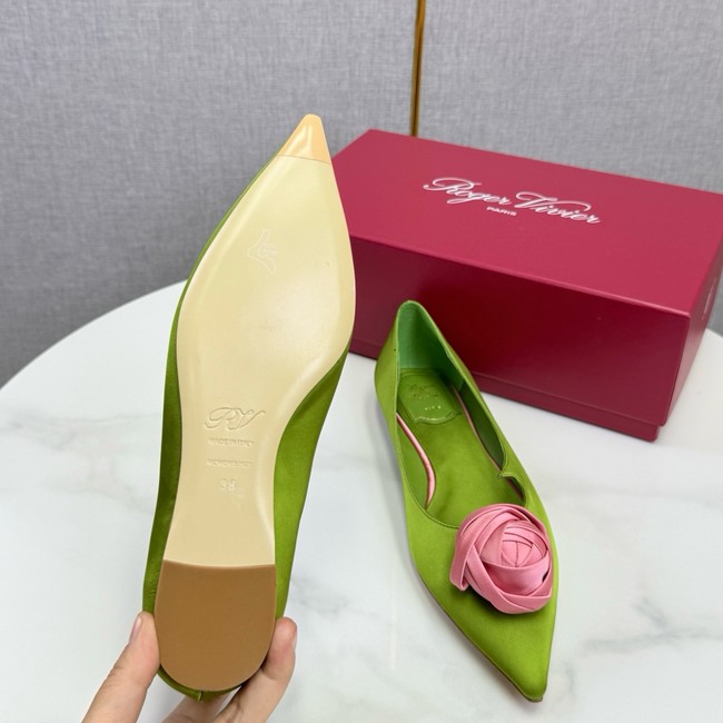 Roger Vivier flats 35979-1