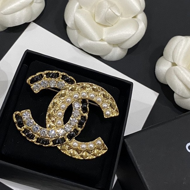 Chanel brooch CE81944
