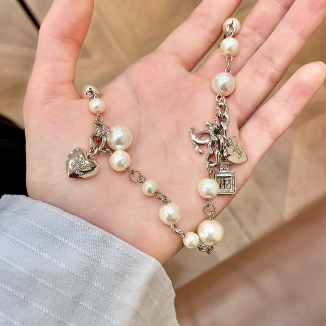 Chanel necklace CE81977