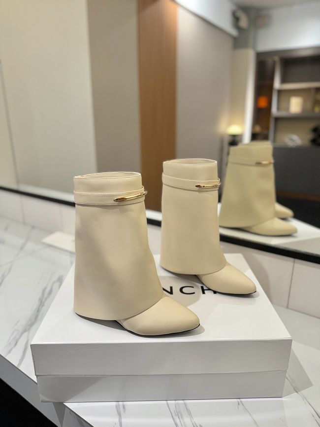 Givenchy Mid-Calf Boots Shiny Calfskin high heels 8.5CM 65260-3 Givenchy Mid-Calf Boots Shiny Calfskin high heels 8.5CM 65260-3