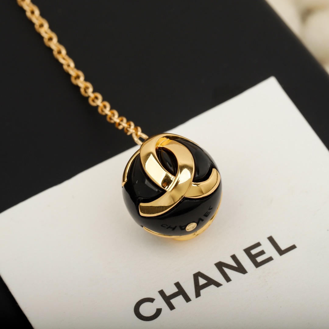 Chanel Necklace EE10024 Chanel Necklace EE10024