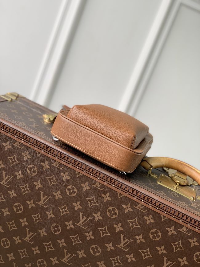 Louis Vuitton Avenue Slingbag PM M15255 tan
