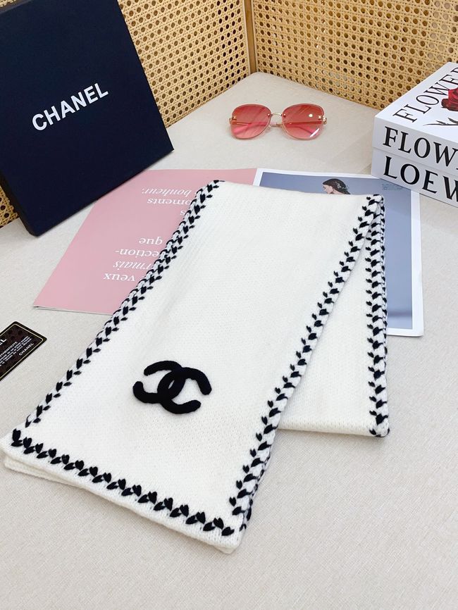Chanel Cashmere Scarf&Hat AAC073-2