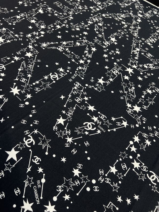 Chanel Wool and Silk Shawl AAC493-2