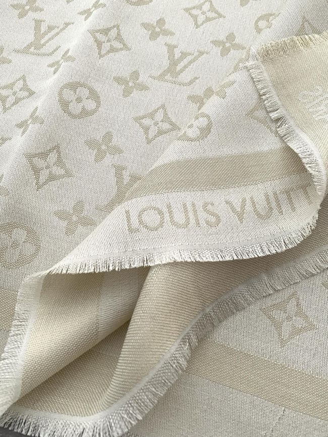 Louis Vuitton Monogram Shine Shawl M9A256-4 Louis Vuitton Monogram Shine Shawl M9A256-4