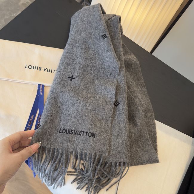 Louis Vuitton New Forevergram Scarf M9A255-1 Louis Vuitton New Forevergram Scarf M9A255-1