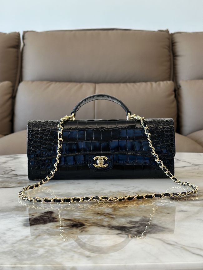 Chanel Clutch with chain Crocodile Embossed AP5280 black