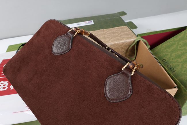 Gucci Large boston bag with bamboo soft suede A006OD Dark brown